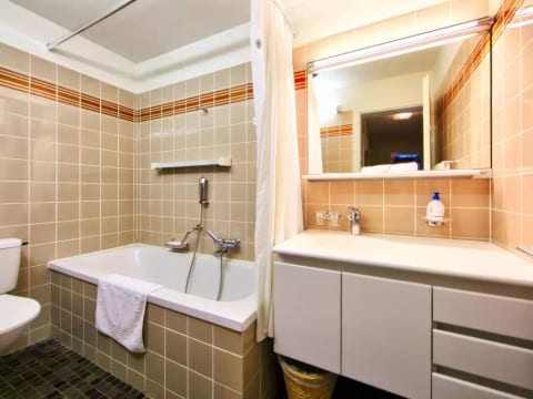 Ringstrasse Apt 423