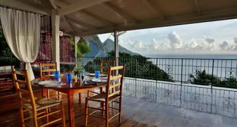 La Bagatelle - Soufriere