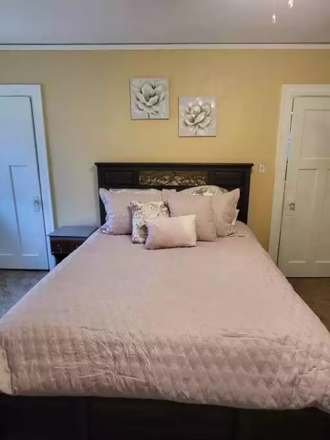 Spacious. Cozy. Fast Wi-fi