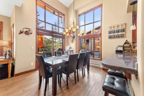Best Sun Peaks Townhouse - Trapper's Landing