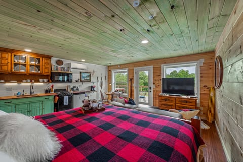 Country Inn - Canada