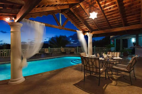 Villa Retreat - Cap Estate