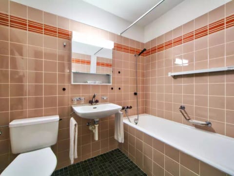 Ringstrasse Apt 412