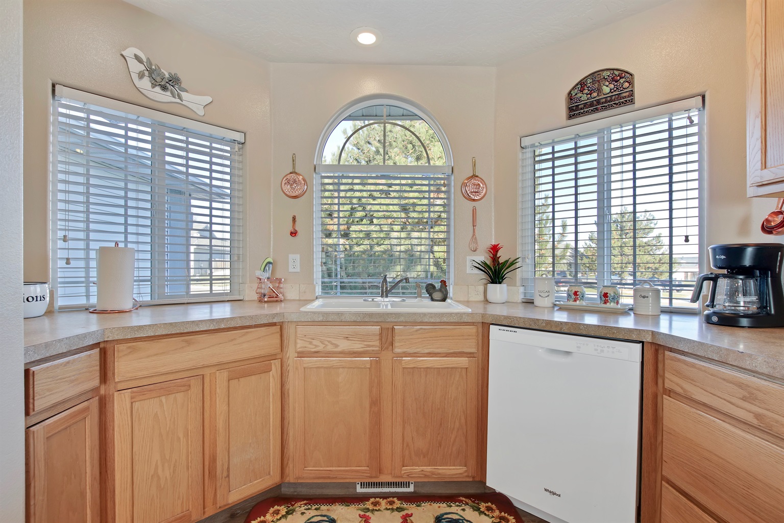 the-caldwell-idaho-dreamer-or-3-bed-2-bath-family-home/