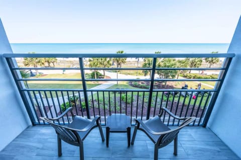 Direct Oceanfront View from Balcony