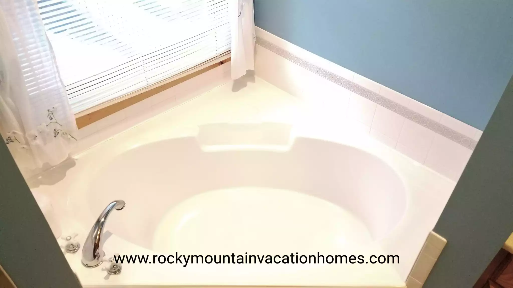 Close up of soaking tub. There's a second hot water heater to make sure you don't run out!