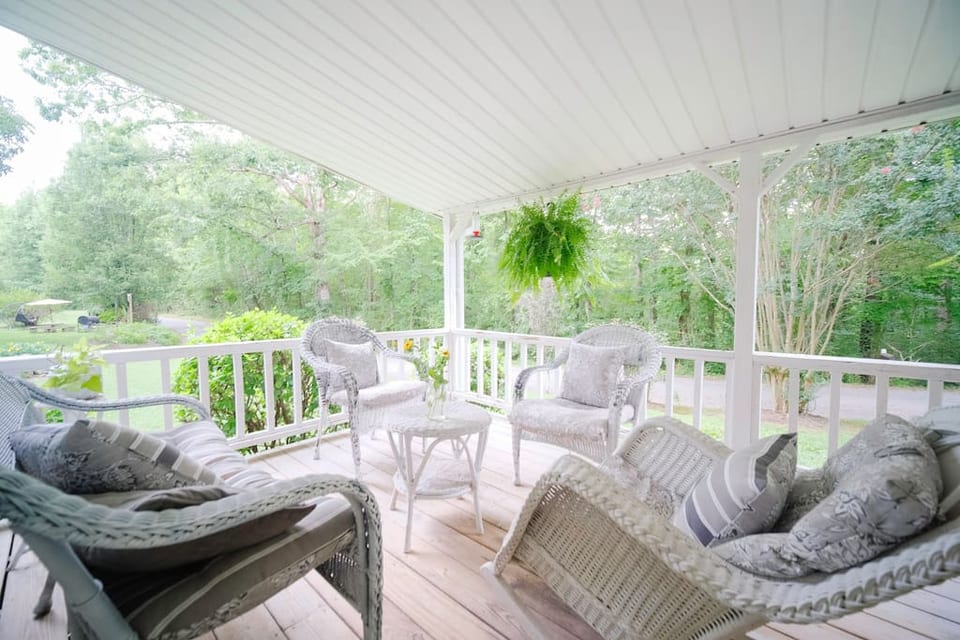 Casa de campo que admite mascotas, a 25 minutos de Nashville - Kingston Springs