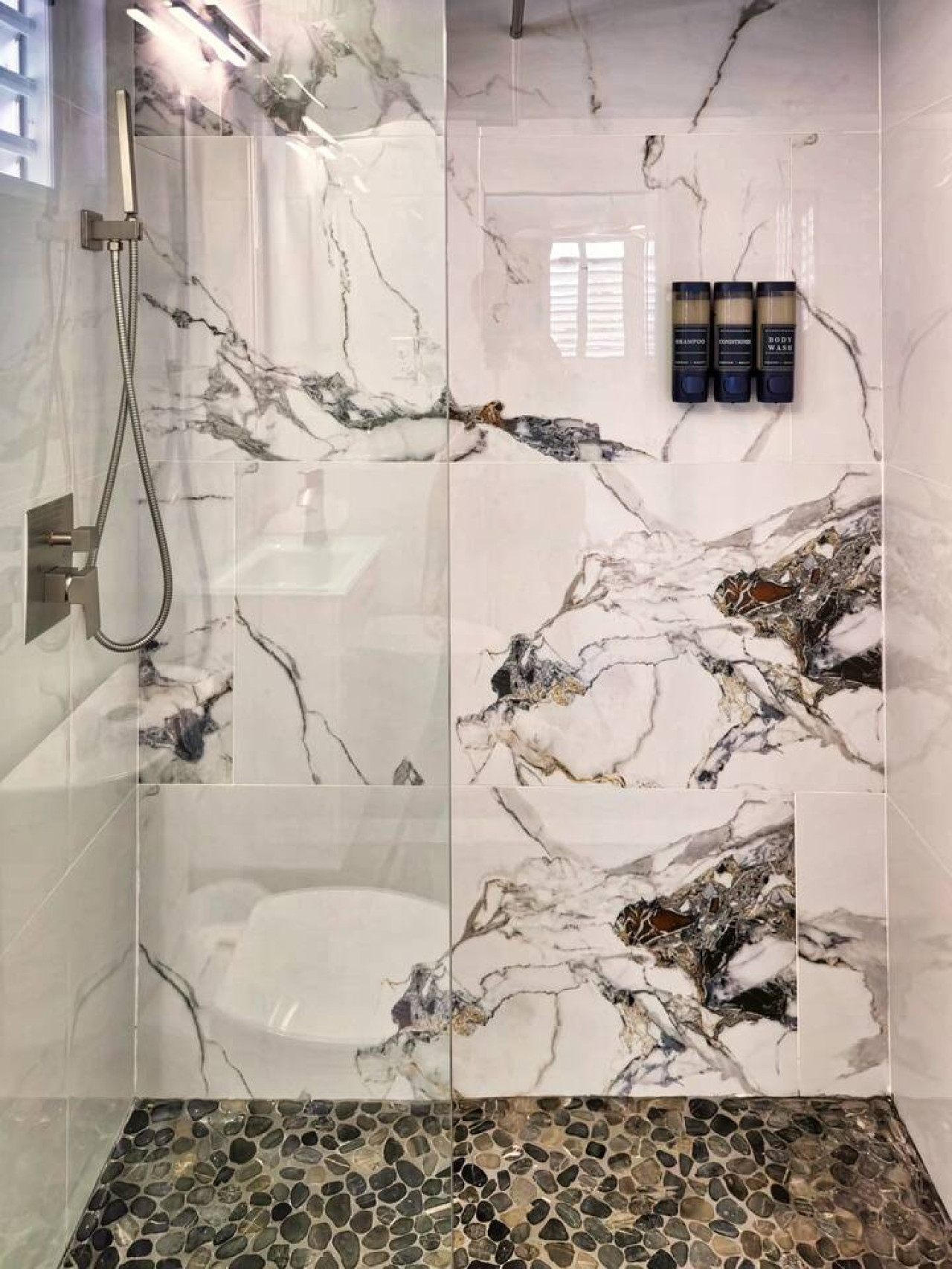 relax-or-beach-or-airport-and-golf-or-ramey-base/