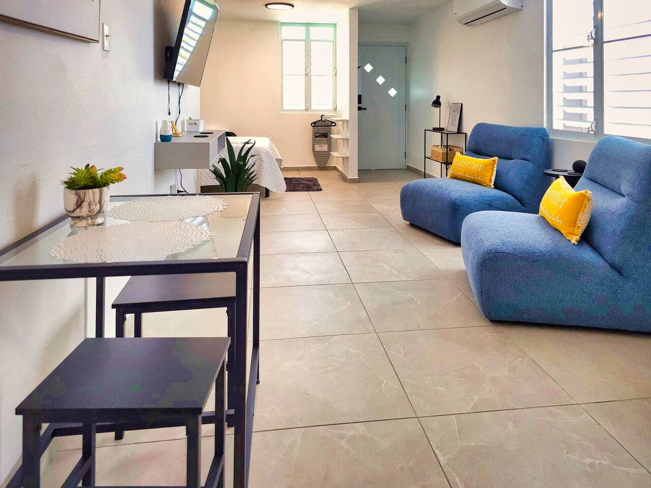 relax-or-beach-or-airport-and-golf-or-ramey-base/