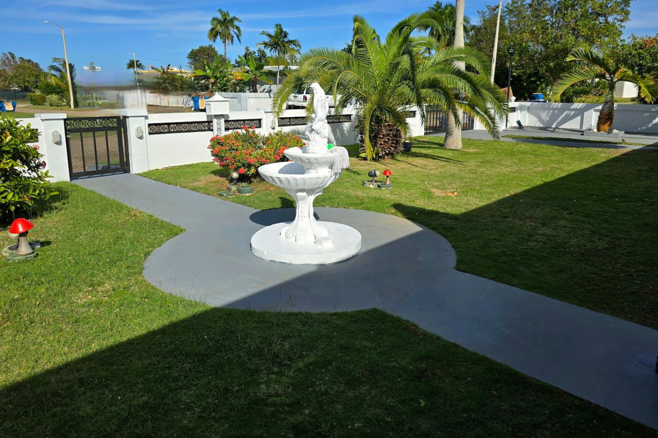 relax-or-beach-or-airport-and-golf-or-ramey-base/