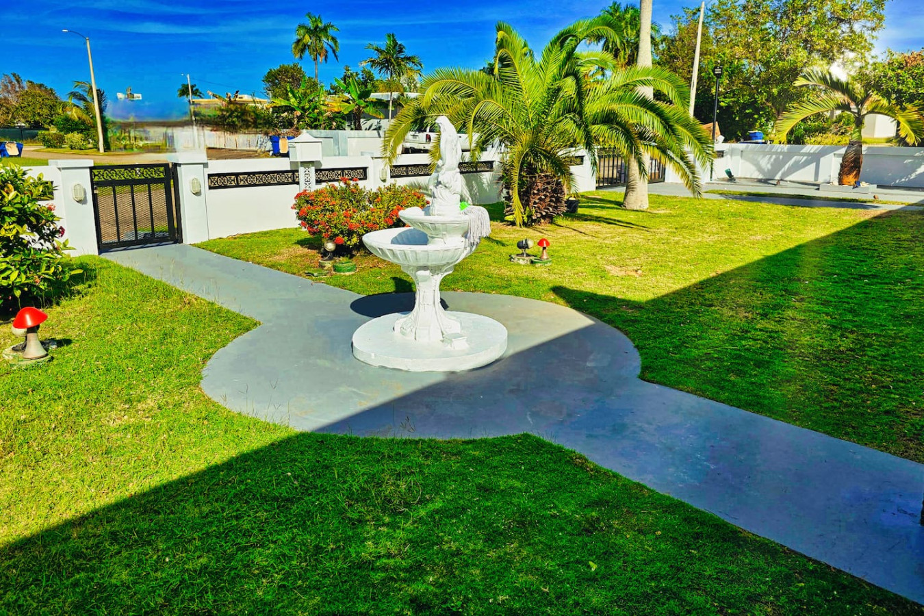 king-bed-or-beach-airport-and-golf-or-ramey-base-stay/