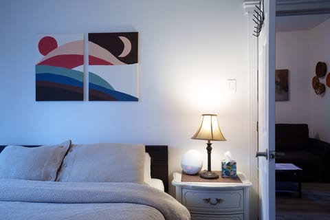 Furnished 2BR, Calm & Convenient Location, Parking image 2