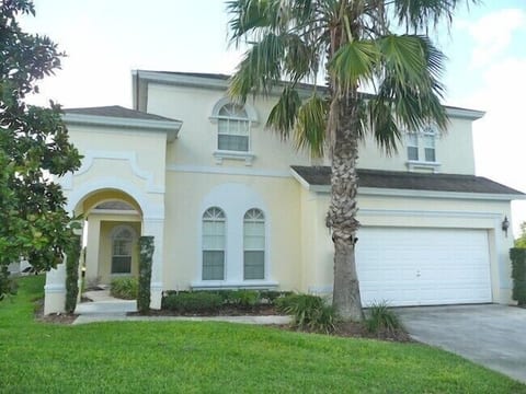 Sunshine Dreams Villa in beautiful Calabay Parc. Probably best plot on community