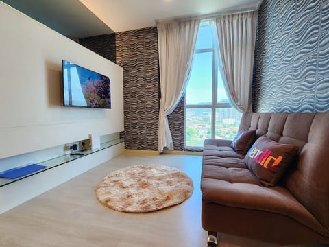 Cozy & Stylish 2BR Home image 1