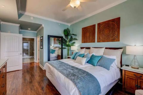 Luxurious Master Suite With a Temperpedic King size Bed