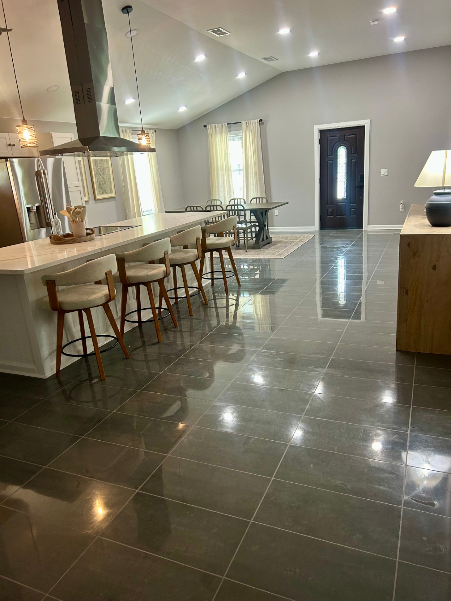 Game Day on Third - Sleeps 9 - 1.5 miles to BDS