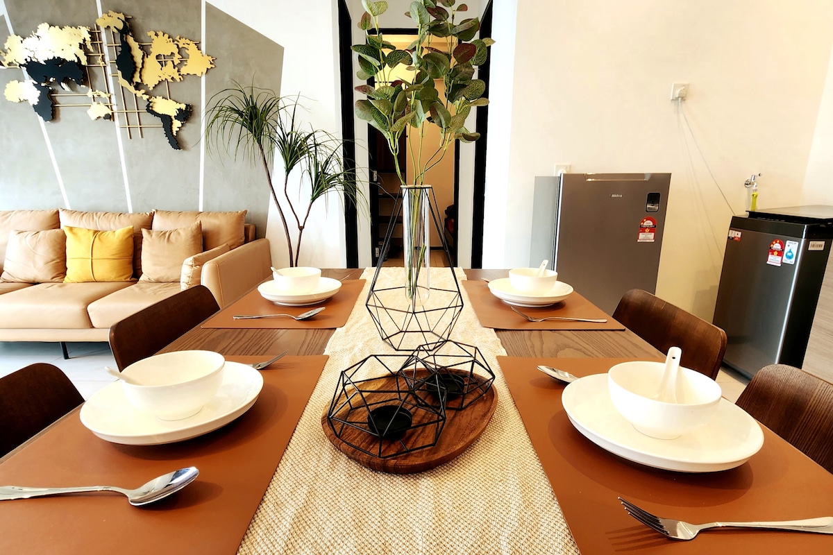 Modern Luxe Island Suites #3BR image 3