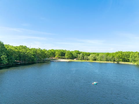 Eagle Lake is perfect for kayaking, fishing, swimming, and enjoying the Poconos region!