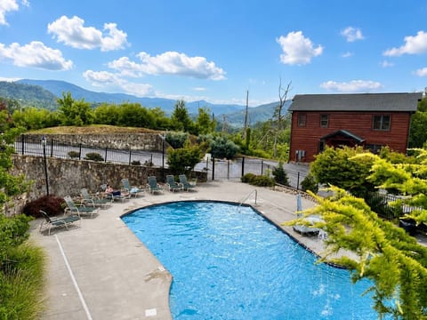 Upgraded Gatlinburg Getaway 5 Views Up the Ante TN