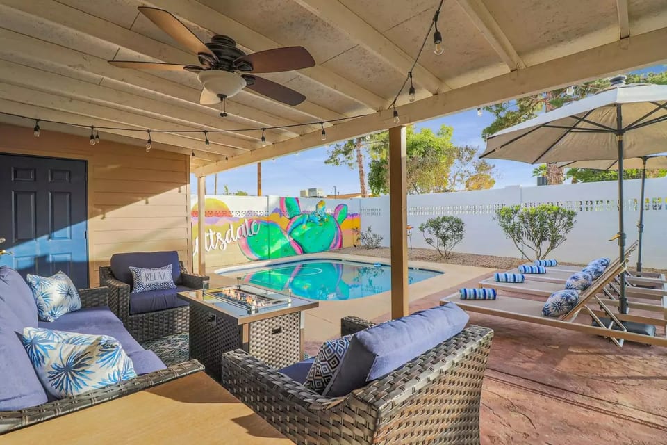 PRIVATE RELAXING BACKYARD