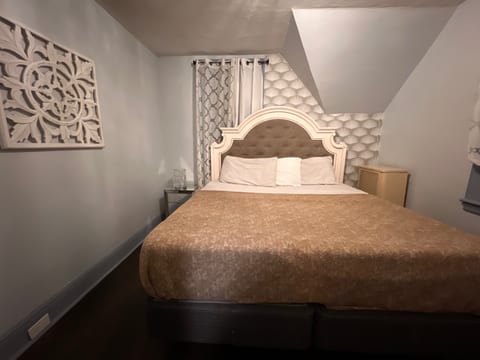 Modern Stay – 20 Mins to Times Square 
