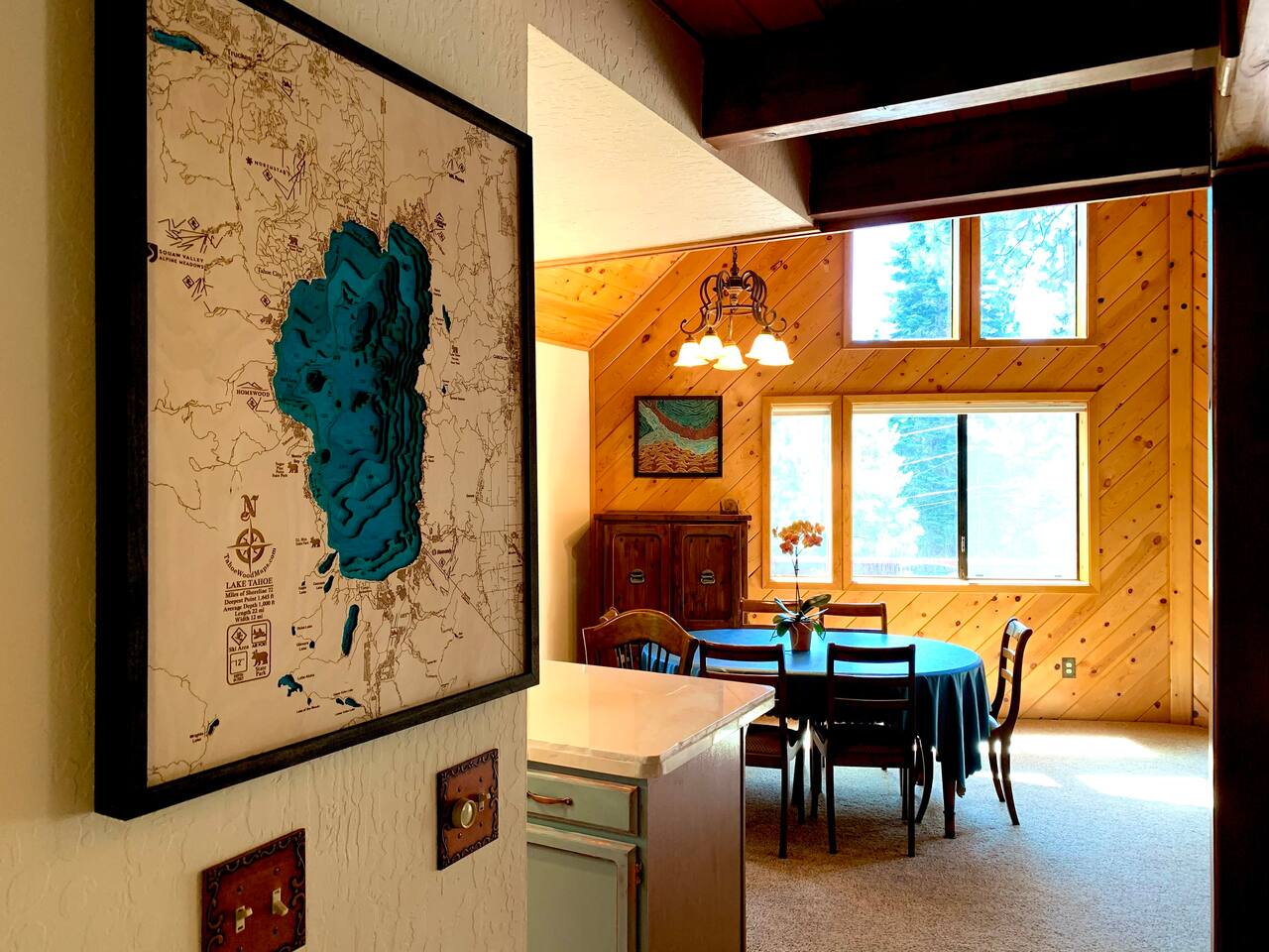 Treehouse Chalet 3BR/2BA KingBed Option 2Add Pet/Spa