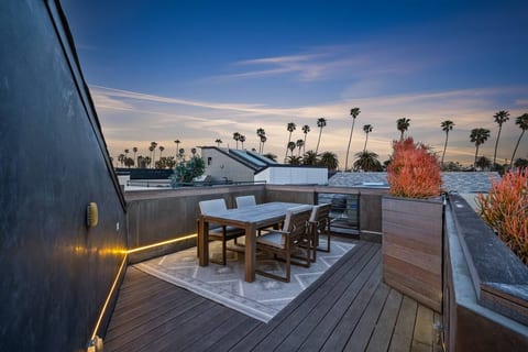 Venice/Pool/HotTub/BBQ/HomeTheater