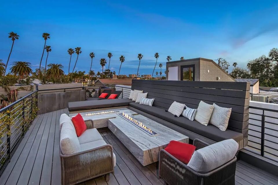 Pool/Spa/Home Theater/Rooftop - Los Angeles