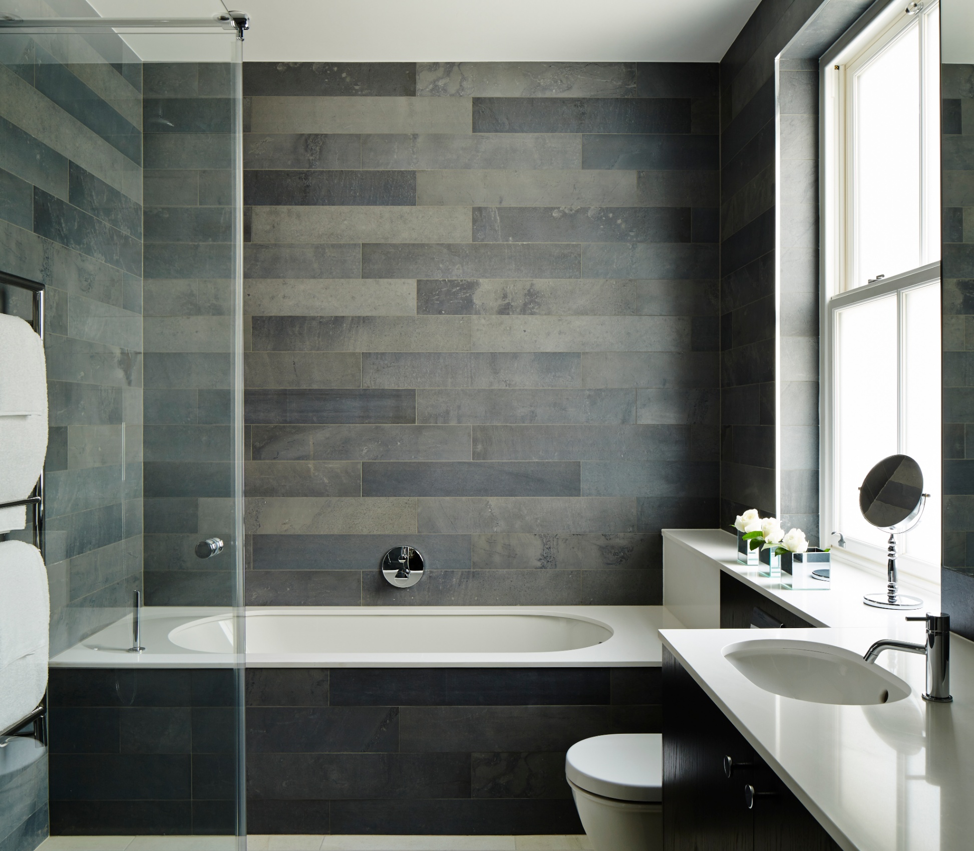 luxury-one-bedroom-apartment-with-hotel-services/