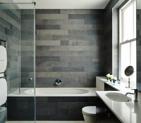 Luxury One-Bedroom Apartment with hotel services