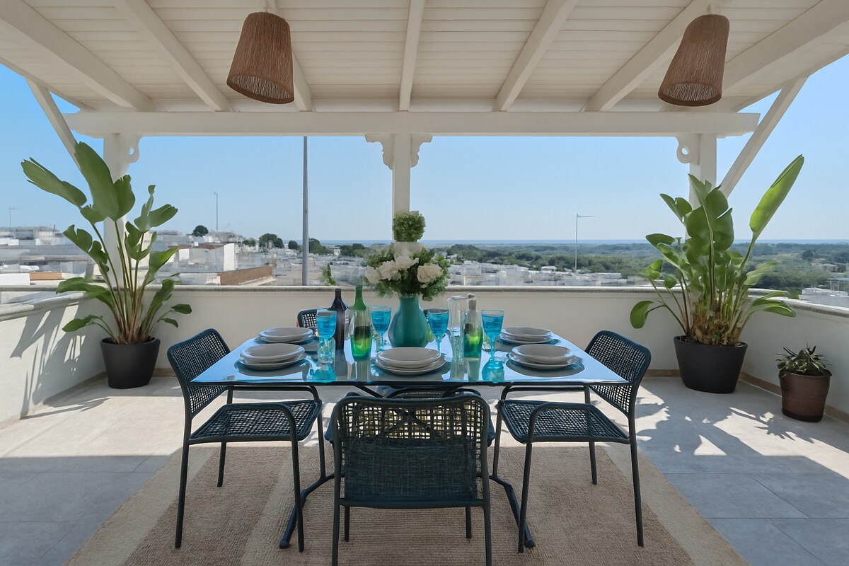 p4t-by-the-sea-jacuzzi-on-top-sea-view/