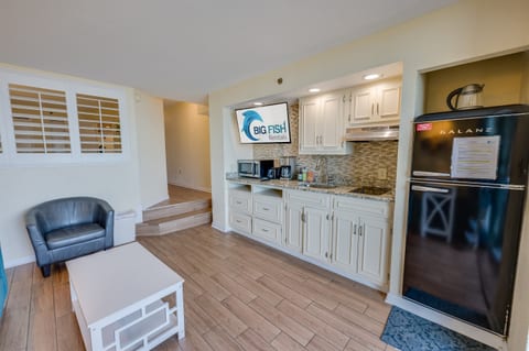 Beach Cove 819- 1 Bedroom