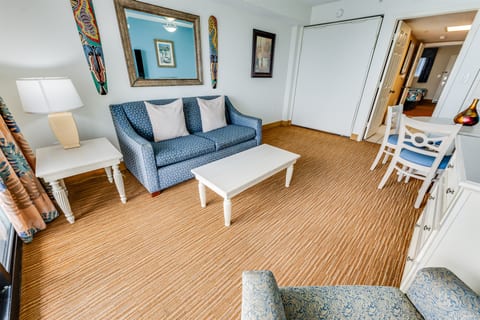 Large Living Area with Views of the Ocean, Beautifully Decorated