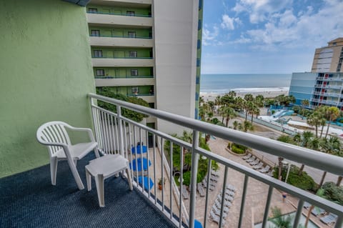 Coral Beach 544 - Oceanview Studio