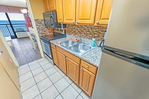 Large Kitchen Area