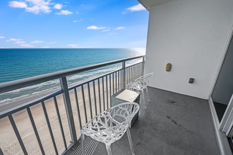 Oceans One 1203 -1 Bedroom