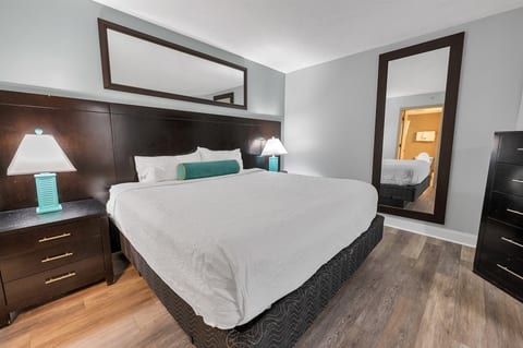 Oceans One 1002 - 3 Bedroom