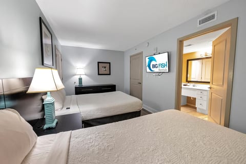 Oceans One 1002 - 3 Bedroom