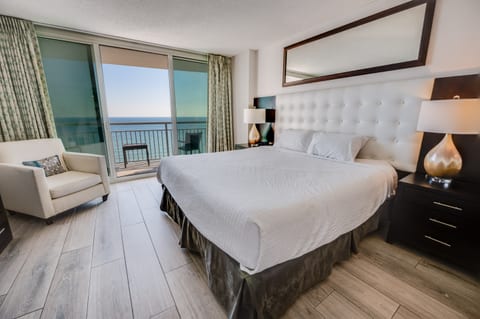 Oceans One 1404 - 2 Bedroom