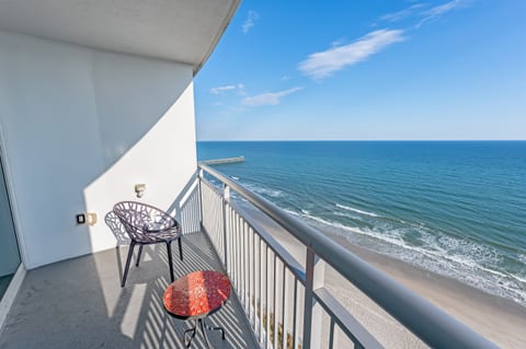 Oceans One 1506 - 2 Bedroom