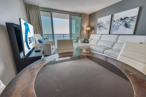 Oceans One 1503 - 1 Bedroom
