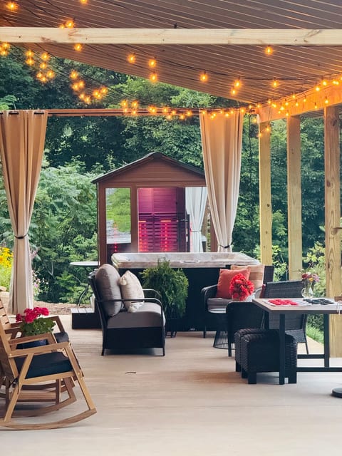 Mtn View Spa + IR/Steam Sauna + Hot-tub + Trails