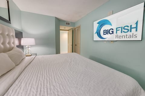 Oceans One 1807 - 1 Bedroom