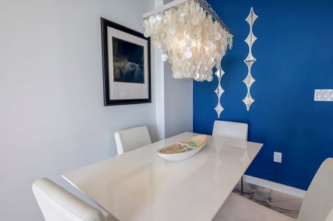 Oceans One 1906 - 2 Bedroom