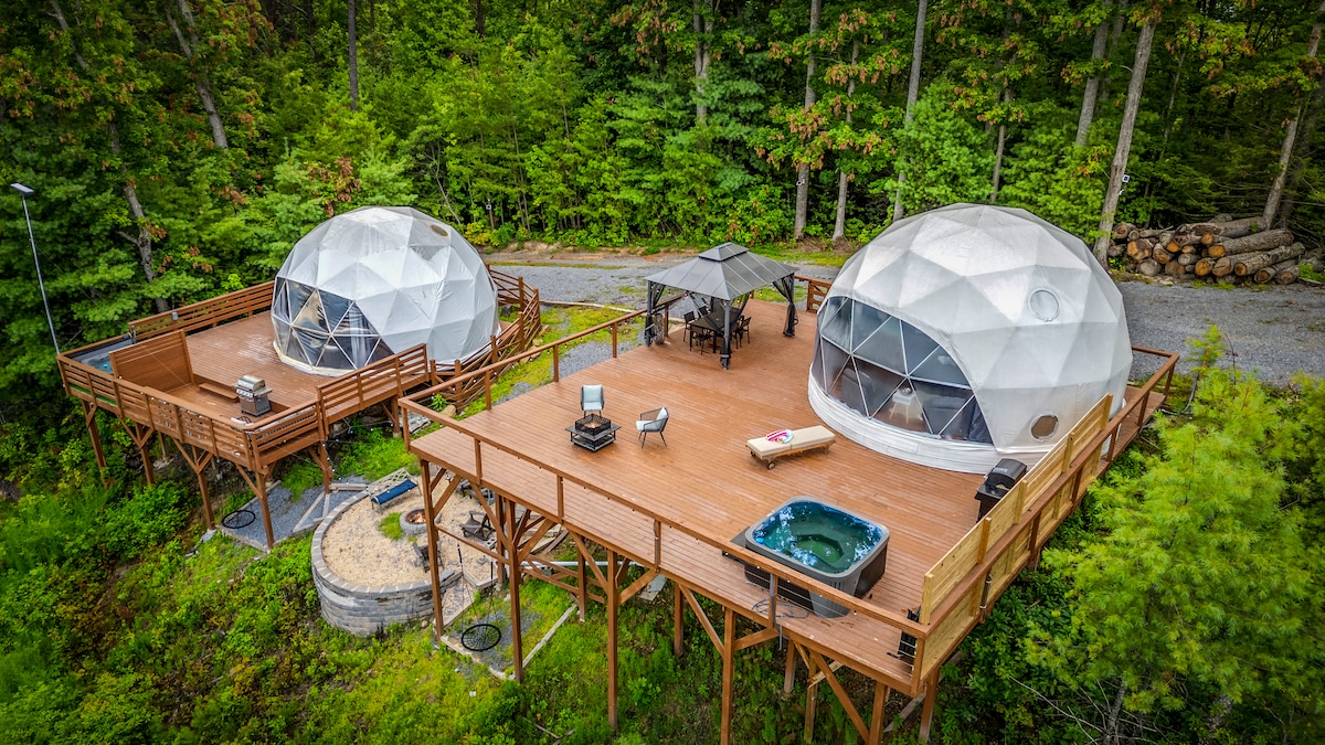 Contrast Cove Dome in Smoky Mountains image 75