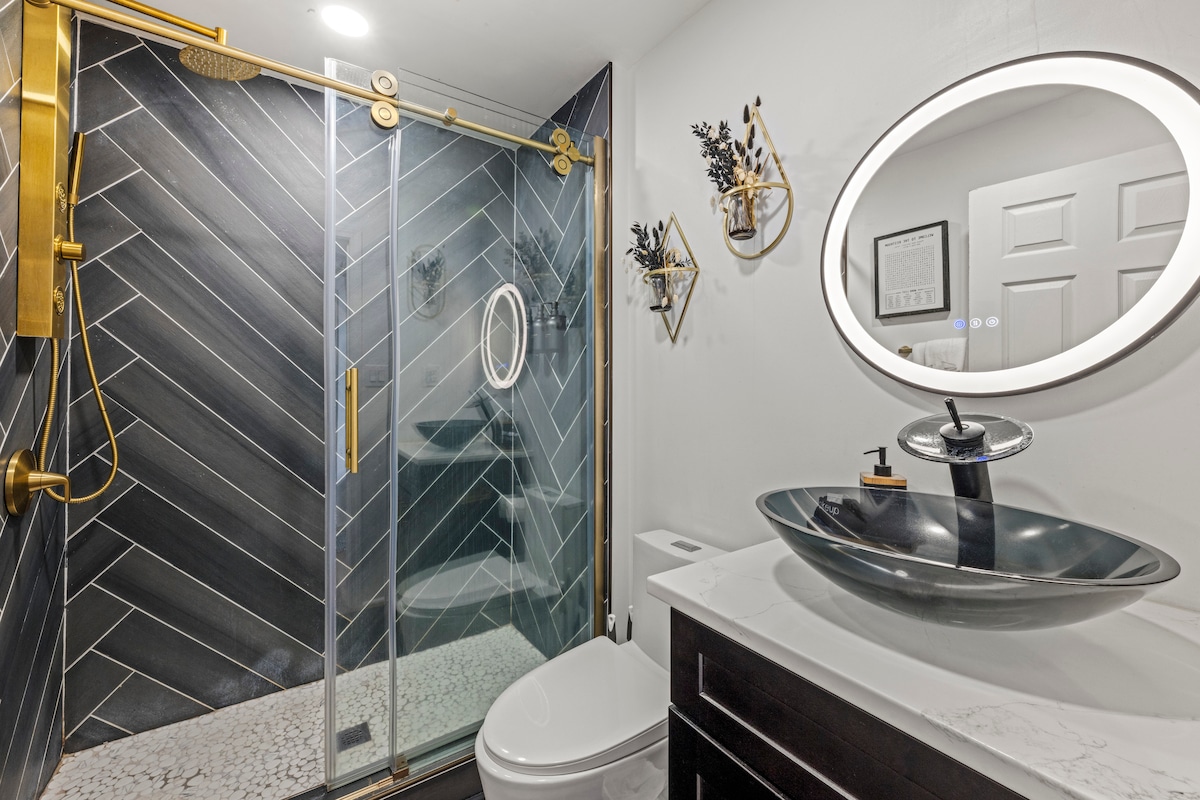 Contrast Cove Dome in Smoky Mountains image 43