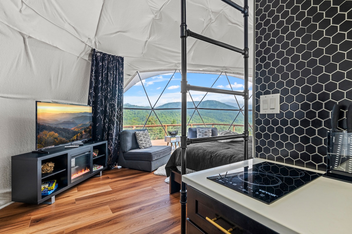 Contrast Cove Dome in Smoky Mountains image 49