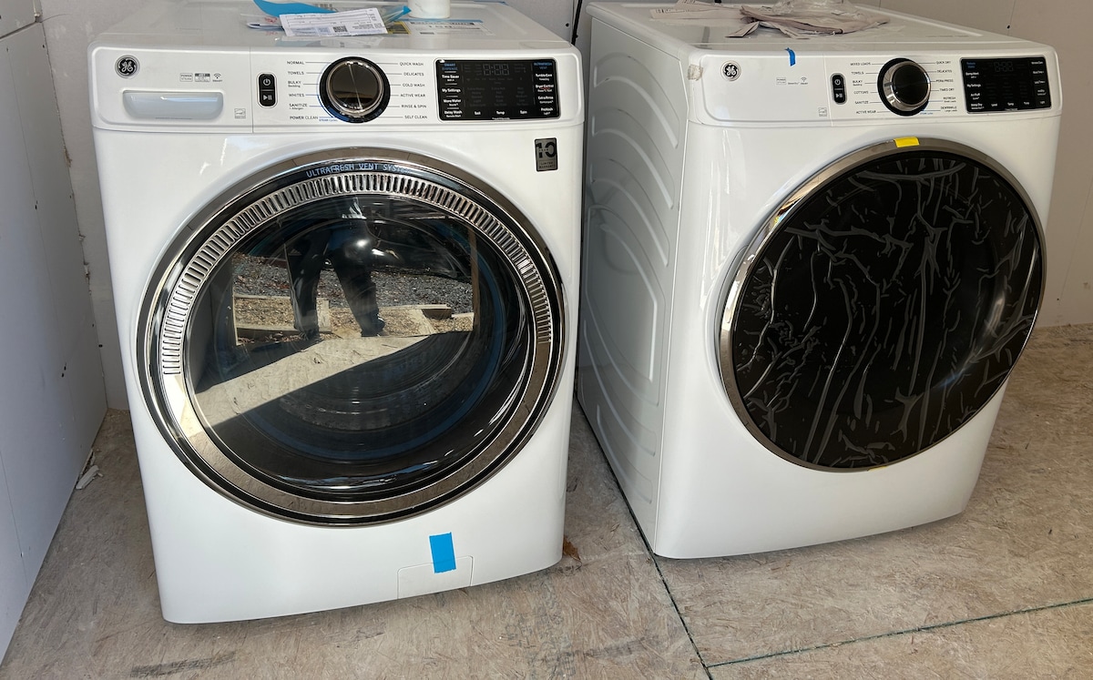 Contrast Cove Dome in Smoky Mountains image 21