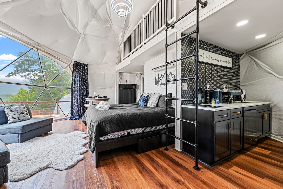 Contrast Cove Dome in Smoky Mountains image 52