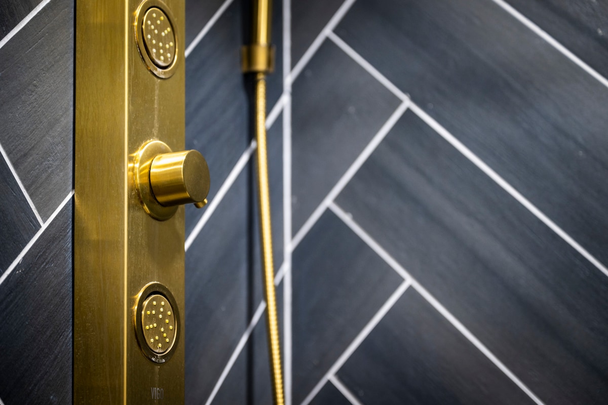 Contrast Cove Dome in Smoky Mountains image 27